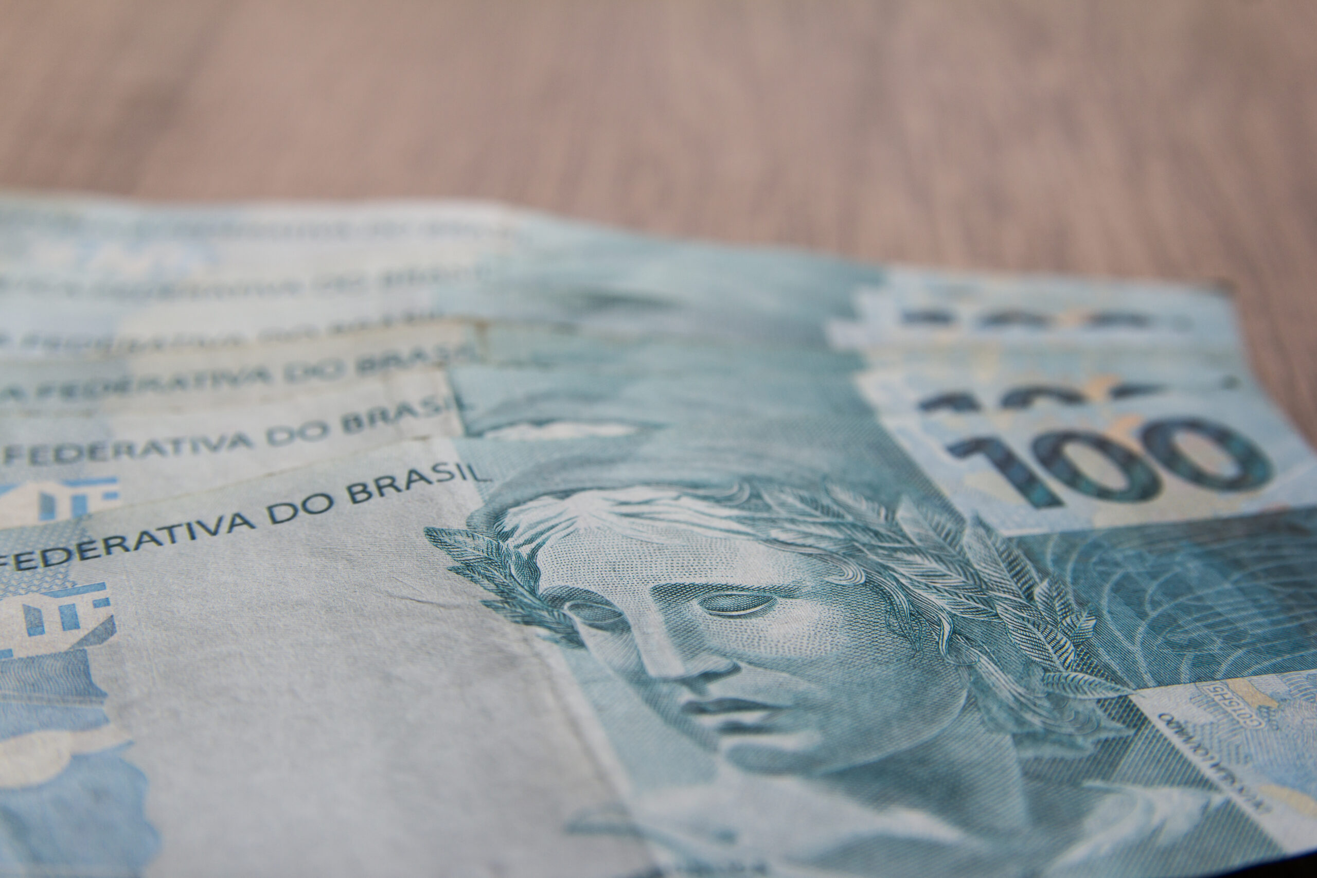 Um equilíbrio delicado em meio a incertezas no cenário econômico brasileiro